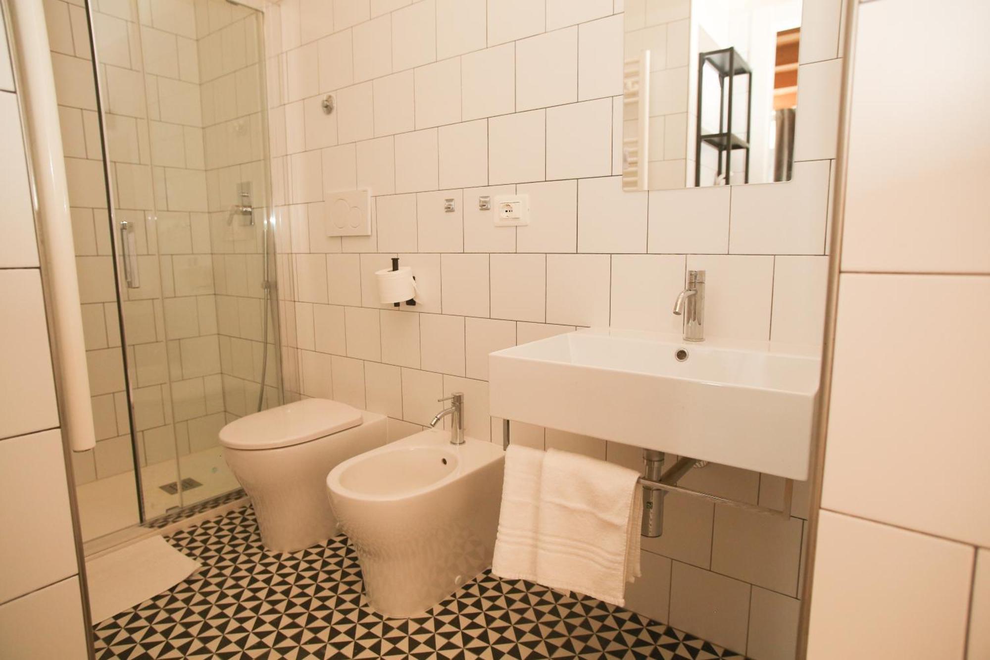 Aloe Comfort Rooms Pescara Eksteriør billede